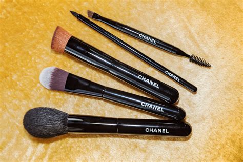 touch up brush chanel|Makeup Brushes & Tools .